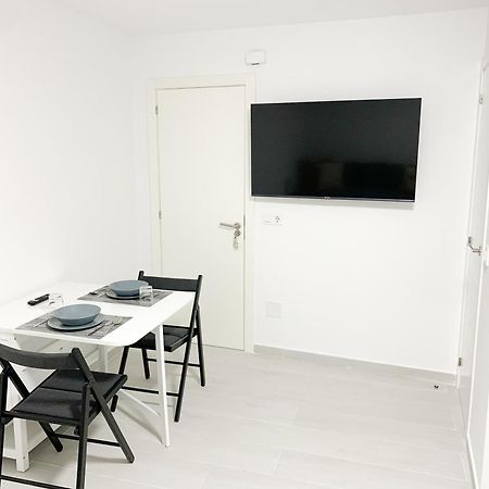 Estudio Con Terraza En La Playa サンシェンショ エクステリア 写真